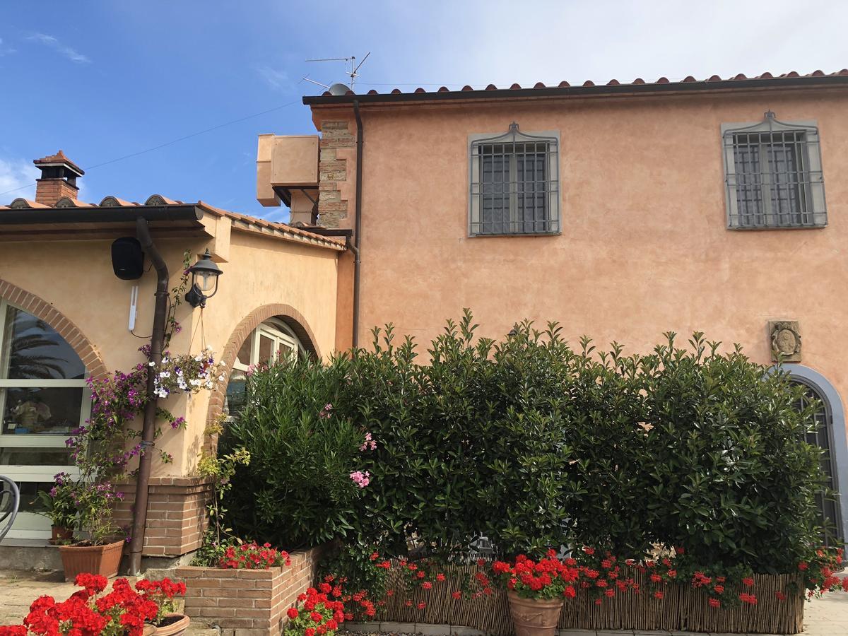 La Locanda Della Vecchia Hosteria Gavorrano Eksteriør billede